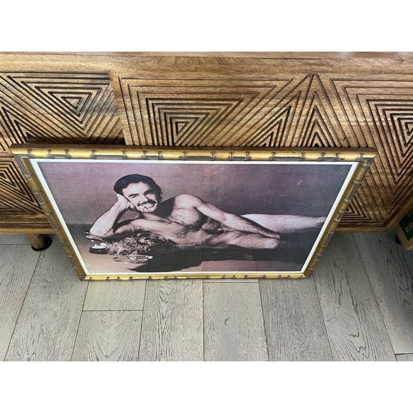 Burt Reynolds Cosmopolitan Centerfold Print - Picture 2 of 5